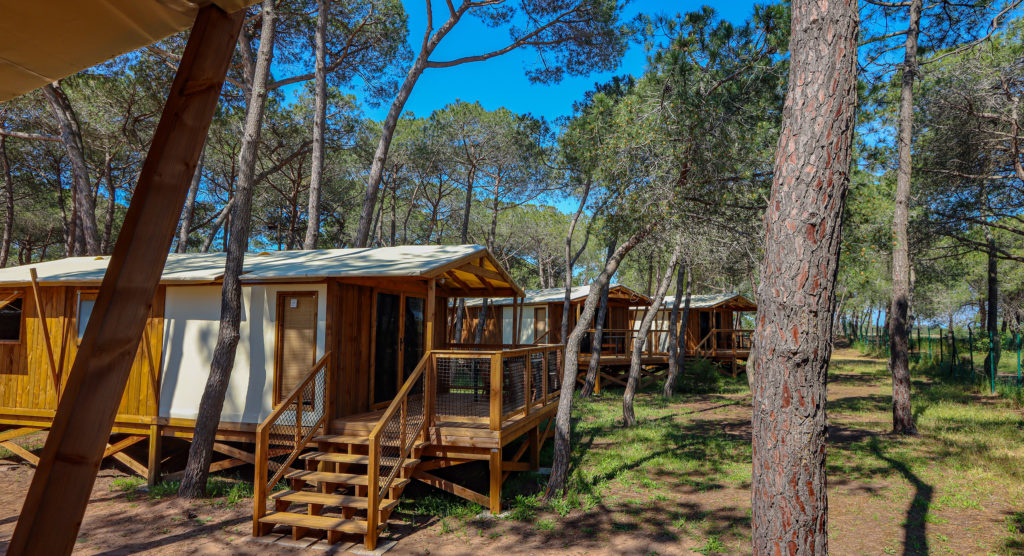 Camping La Tamarissière
