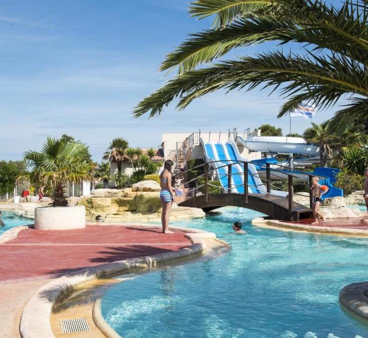 info camping Les Mûriers